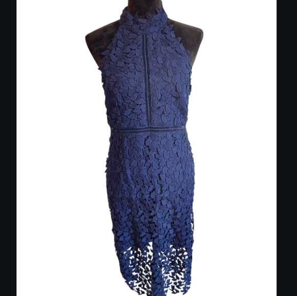 ✨️Bardot Navy Blue Lace Halter Midi Dress - Size 8 NWT - Picture 3 of 11